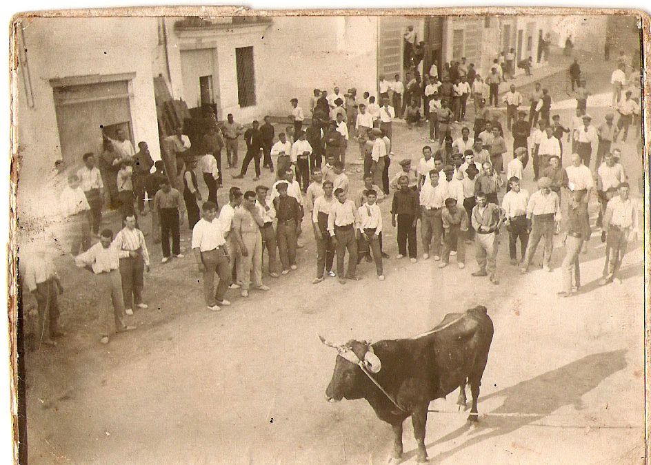 El Torico. Fotografía Archivo L. Fenench.